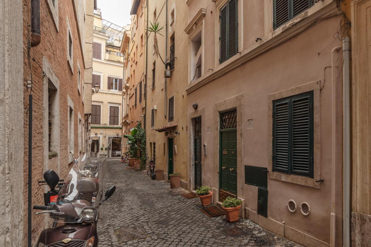 Piazza Navona Cozy And Central Studio Рим Екстериор снимка