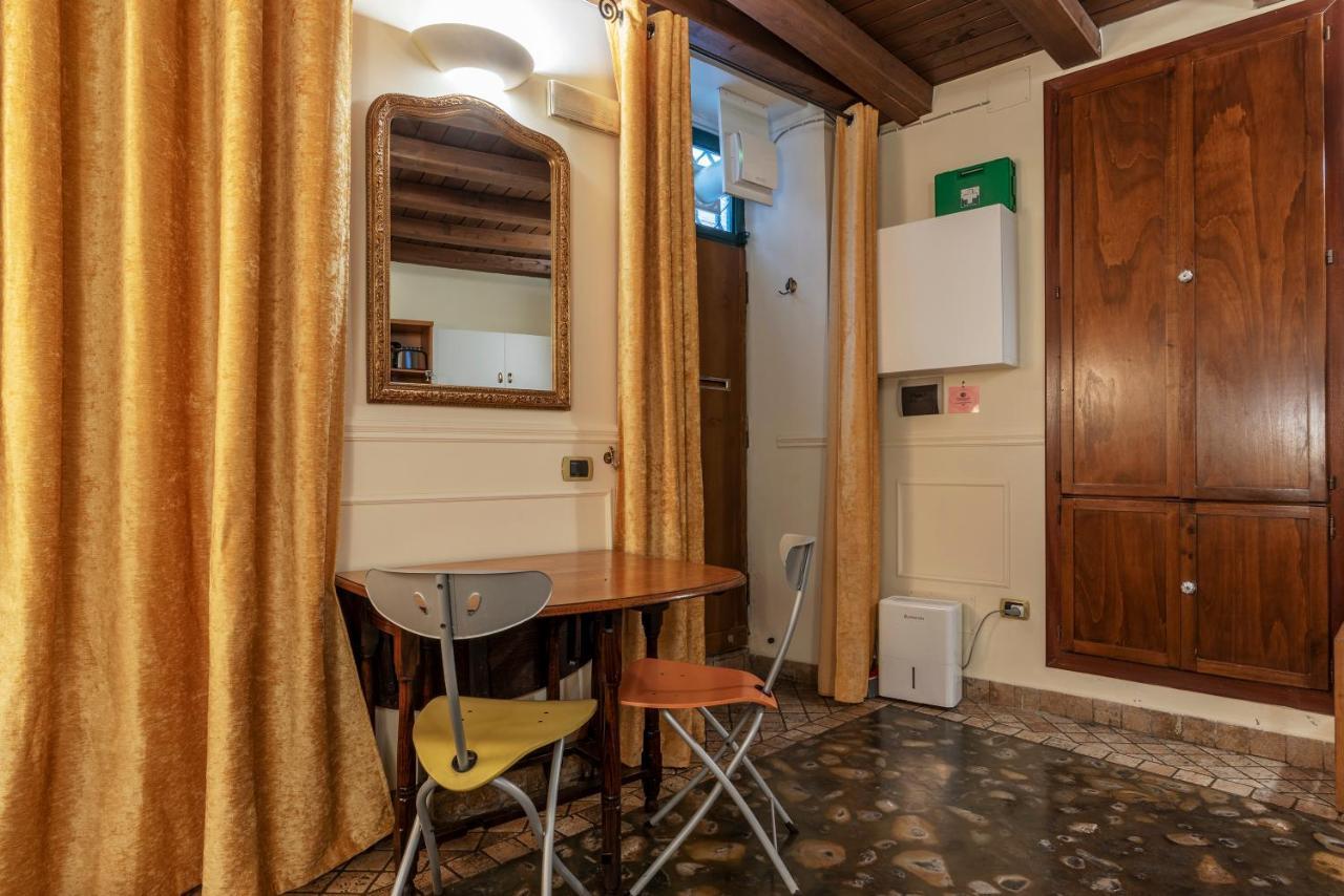 Piazza Navona Cozy And Central Studio Рим Екстериор снимка